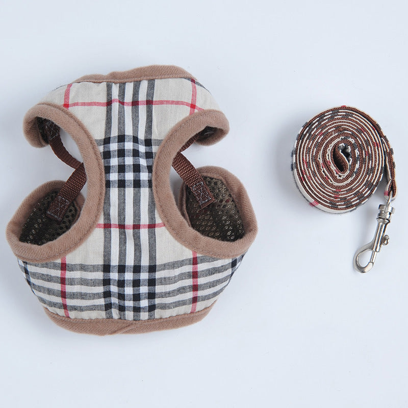 Plaid harness leash set on small dog — Pawnests